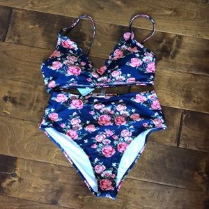 High waisted bikini